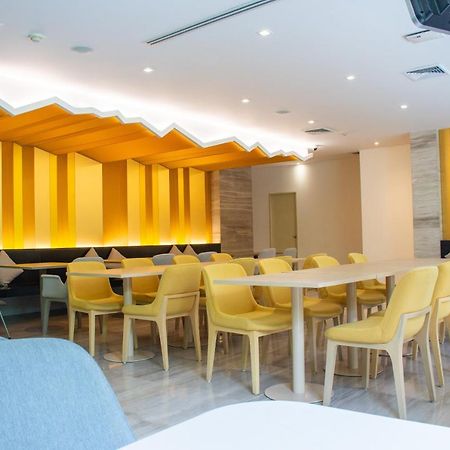 בנגקוק Tango Vibrant Living Hotel - Sha Extra Plus מראה חיצוני תמונה
