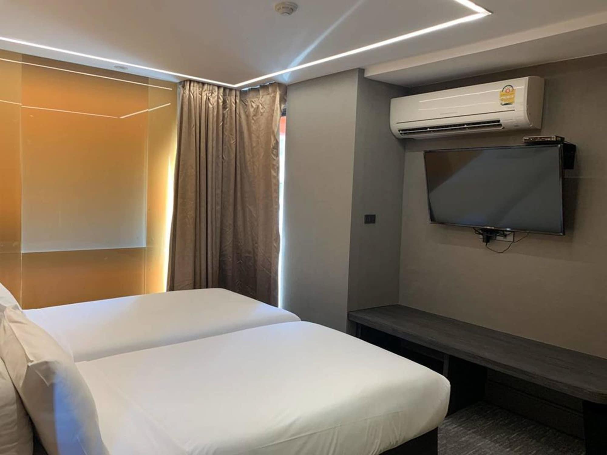 בנגקוק Tango Vibrant Living Hotel - Sha Extra Plus מראה חיצוני תמונה