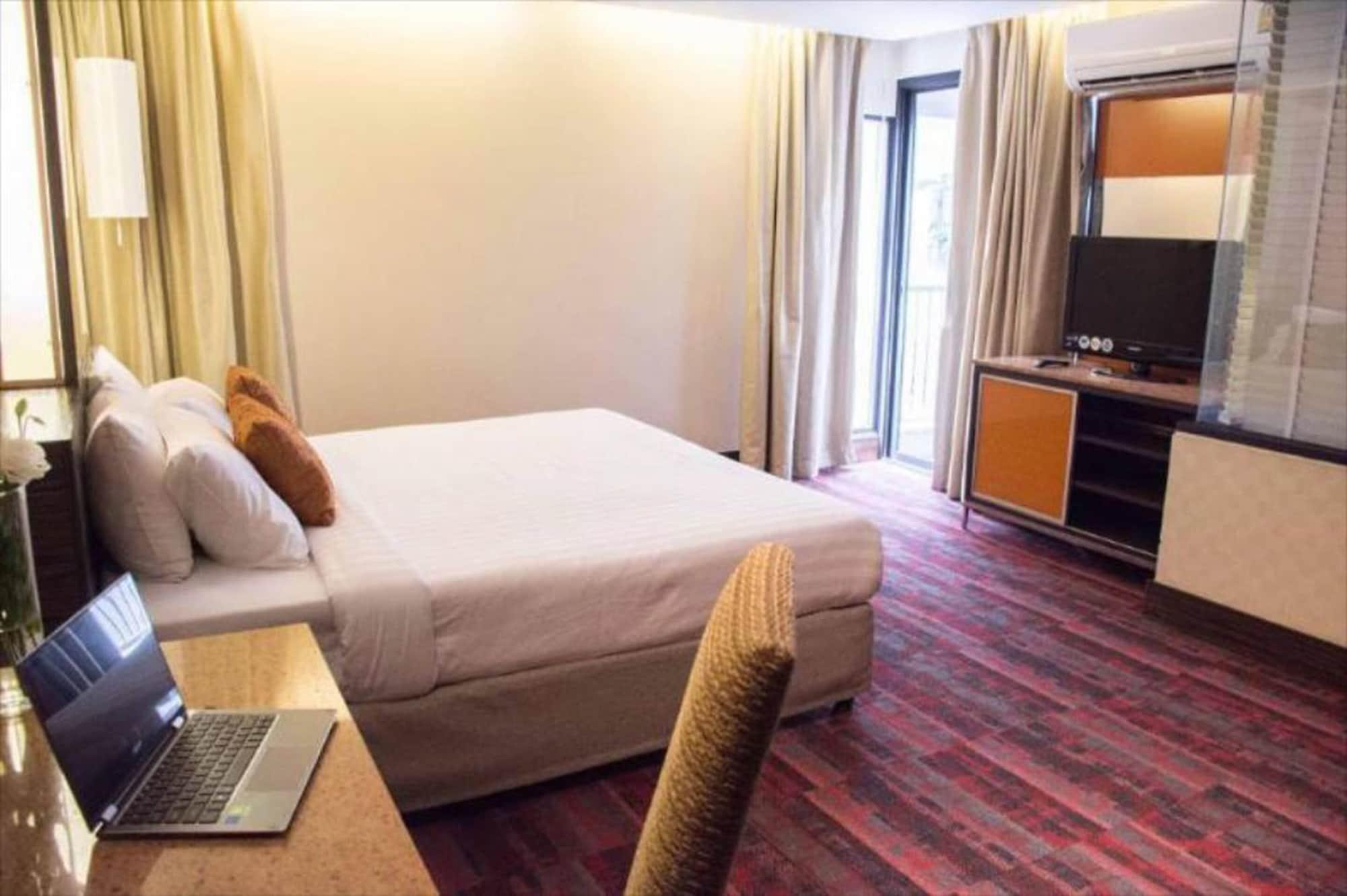 בנגקוק Tango Vibrant Living Hotel - Sha Extra Plus מראה חיצוני תמונה