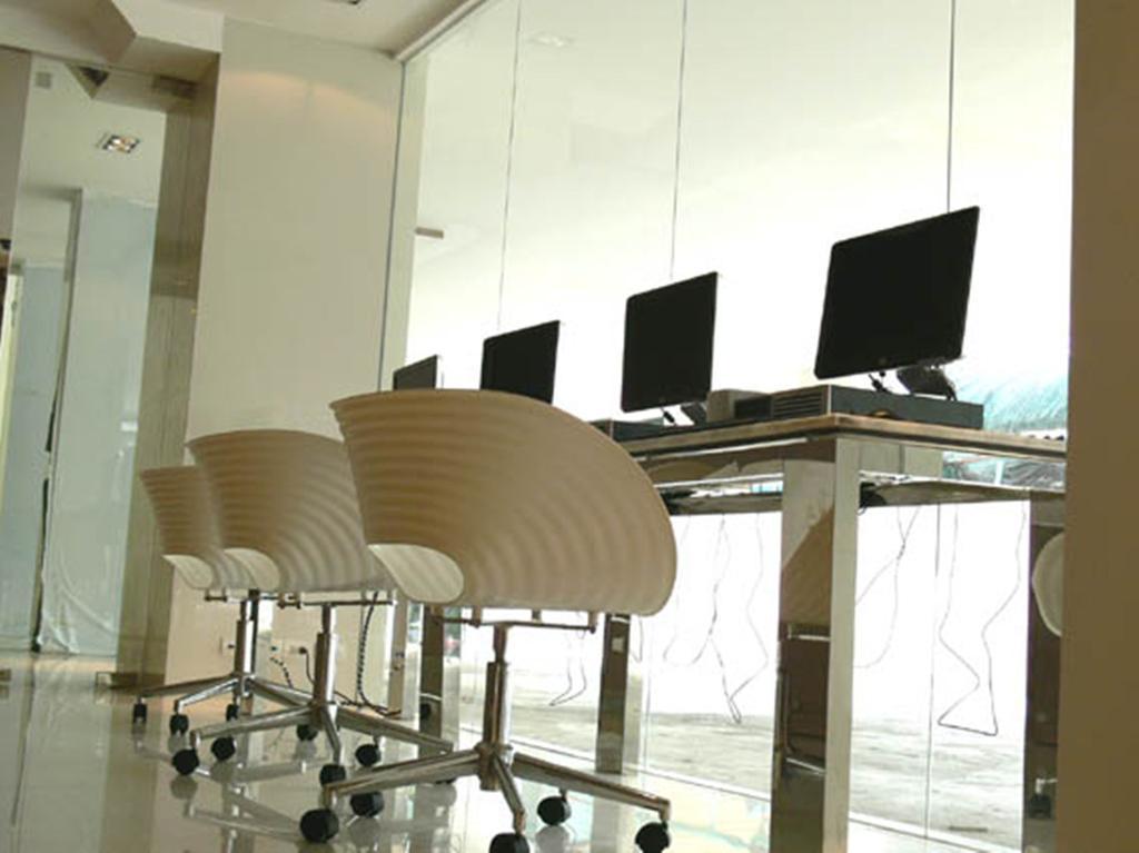 בנגקוק Tango Vibrant Living Hotel - Sha Extra Plus מראה חיצוני תמונה