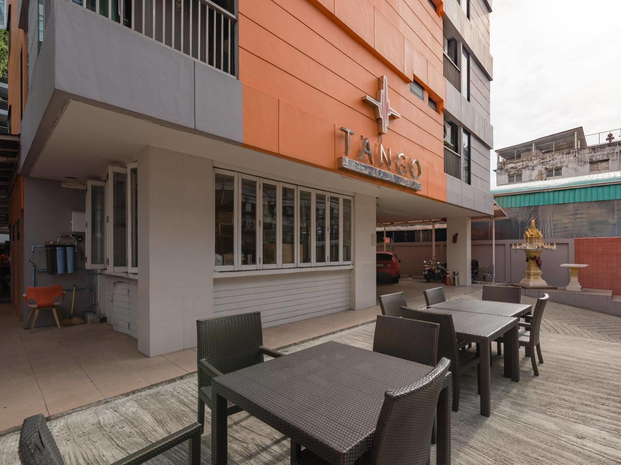 בנגקוק Tango Vibrant Living Hotel - Sha Extra Plus מראה חיצוני תמונה