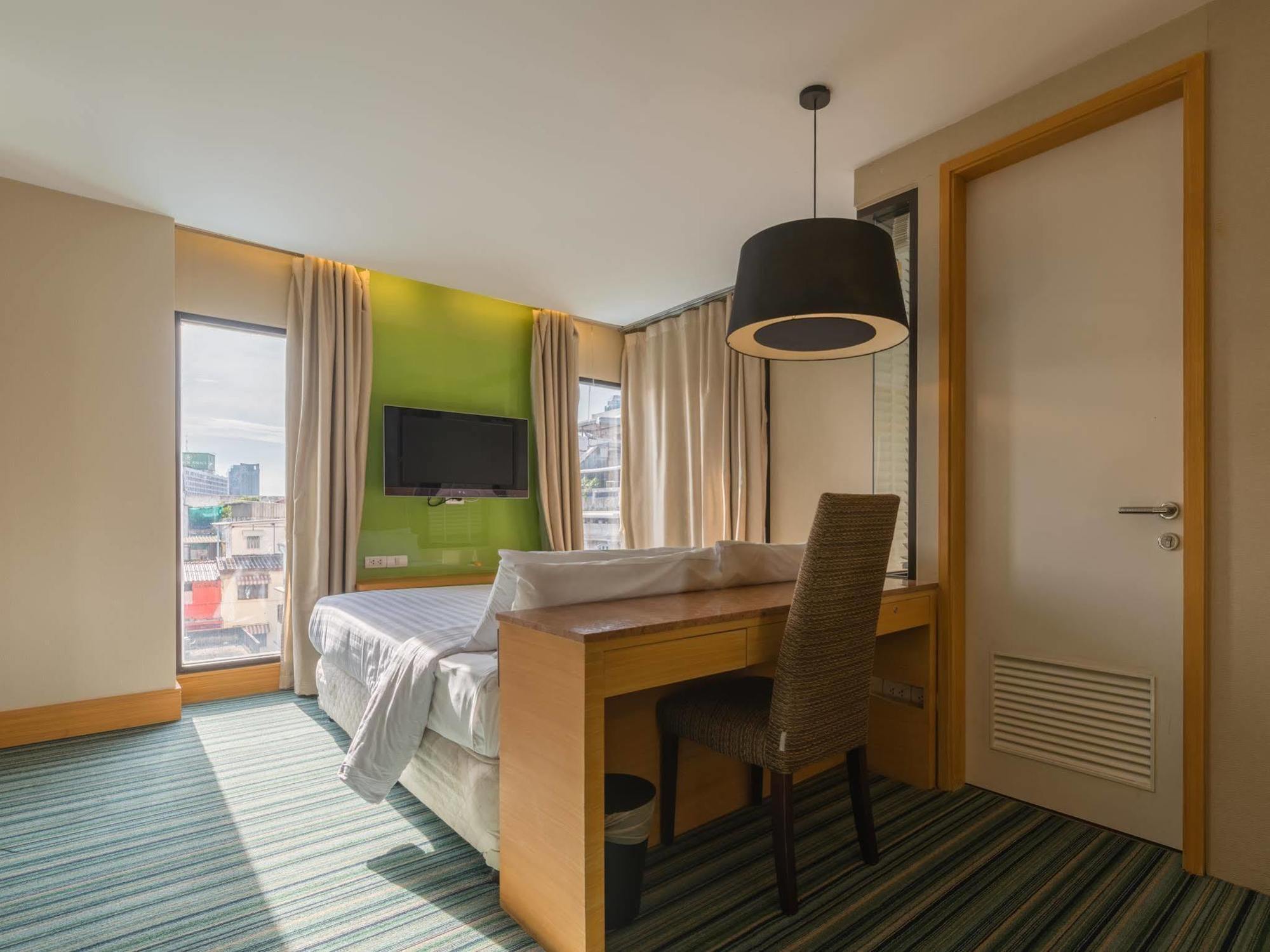 בנגקוק Tango Vibrant Living Hotel - Sha Extra Plus מראה חיצוני תמונה